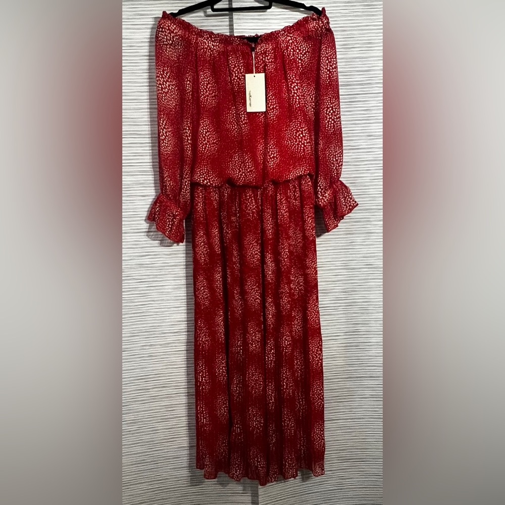 Nwt The Korner maxi off shoulder dress size small